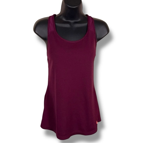 Medium Nike Dri Fit Burgundy Red Tank Lightweight Athletic Activewear Stretch - Picture 1 of 15